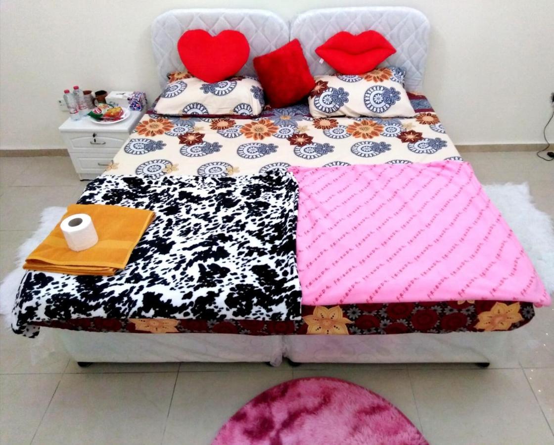 Bright Sunshine Holiday Home Shared Apartments Dubaï Extérieur photo