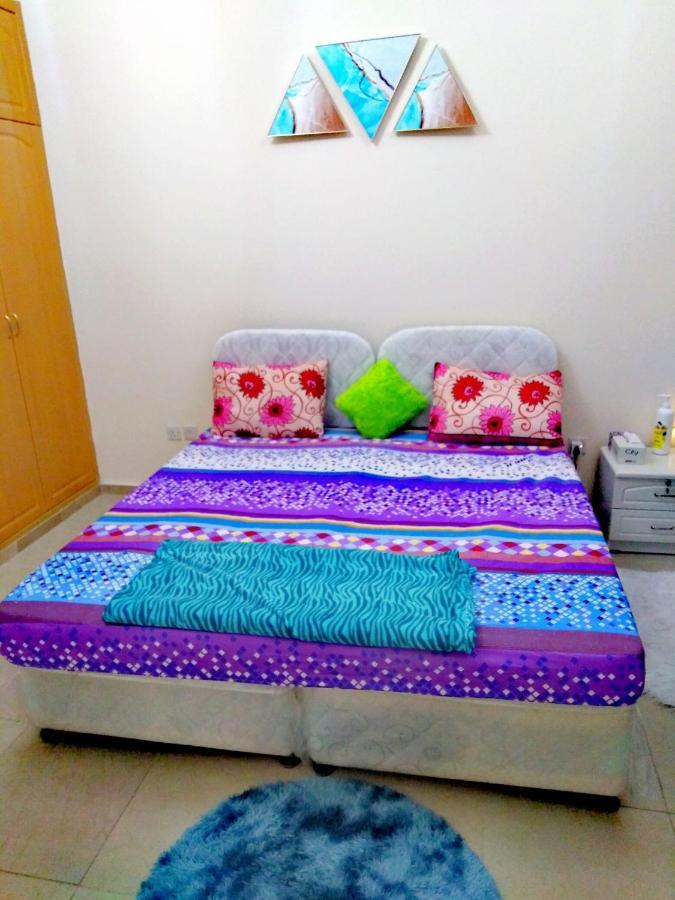 Bright Sunshine Holiday Home Shared Apartments Dubaï Extérieur photo