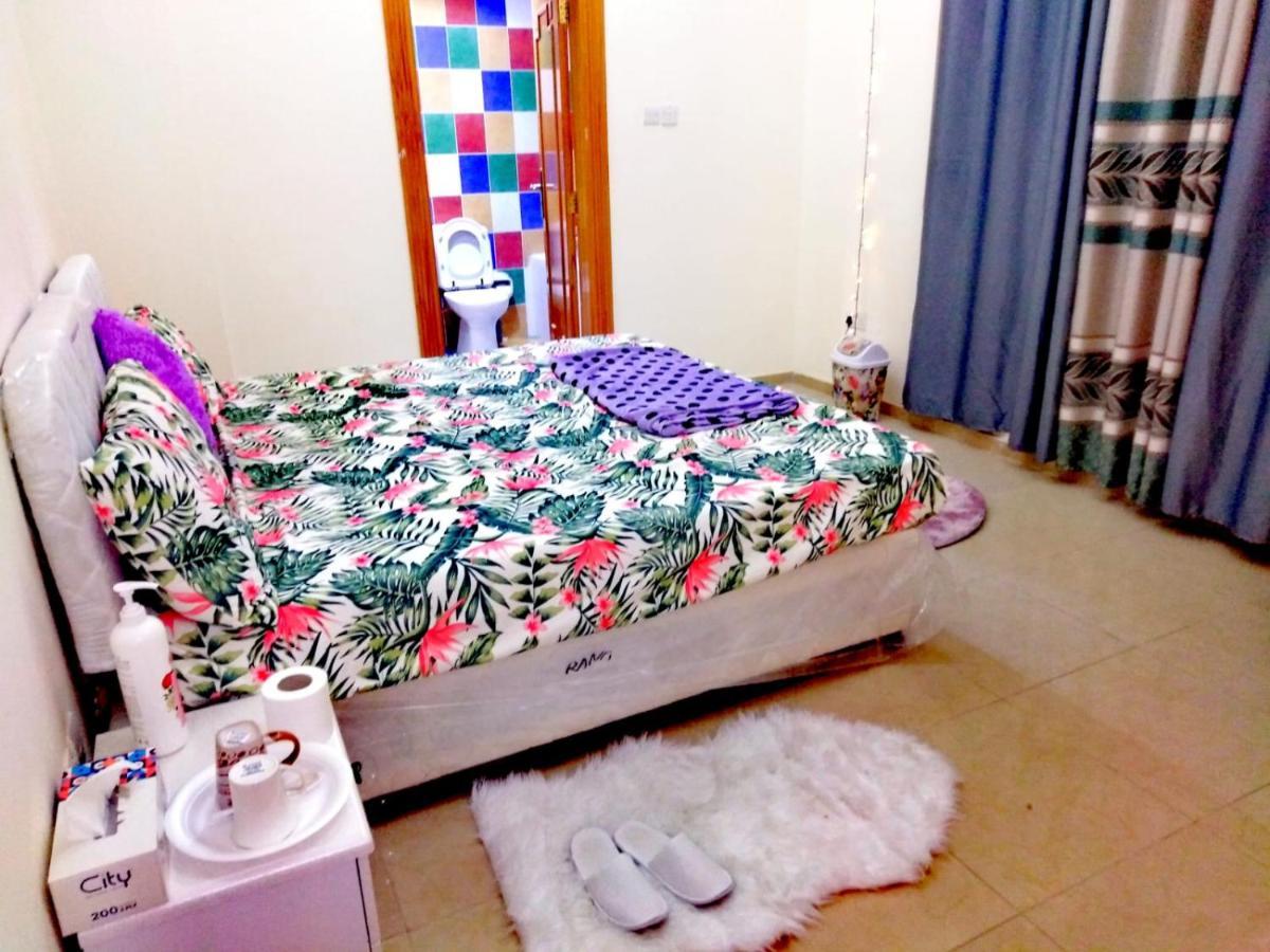 Bright Sunshine Holiday Home Shared Apartments Dubaï Extérieur photo