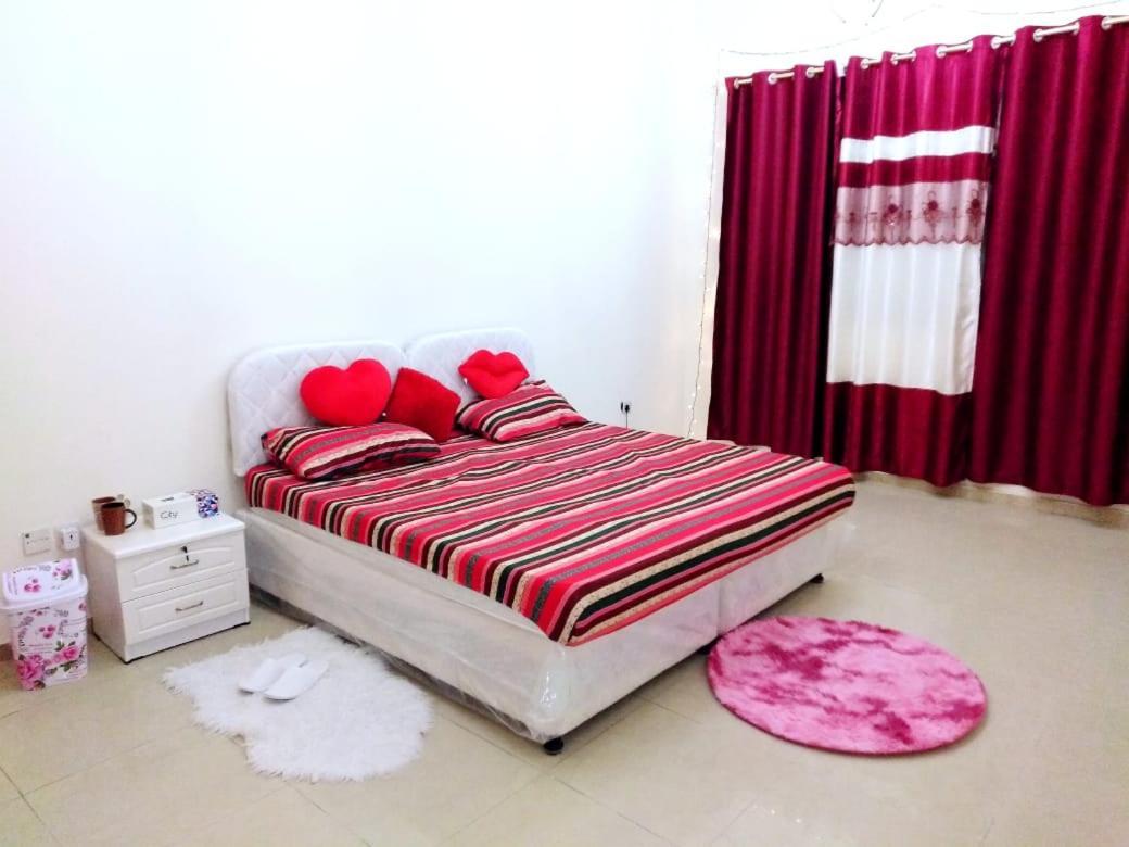 Bright Sunshine Holiday Home Shared Apartments Dubaï Extérieur photo